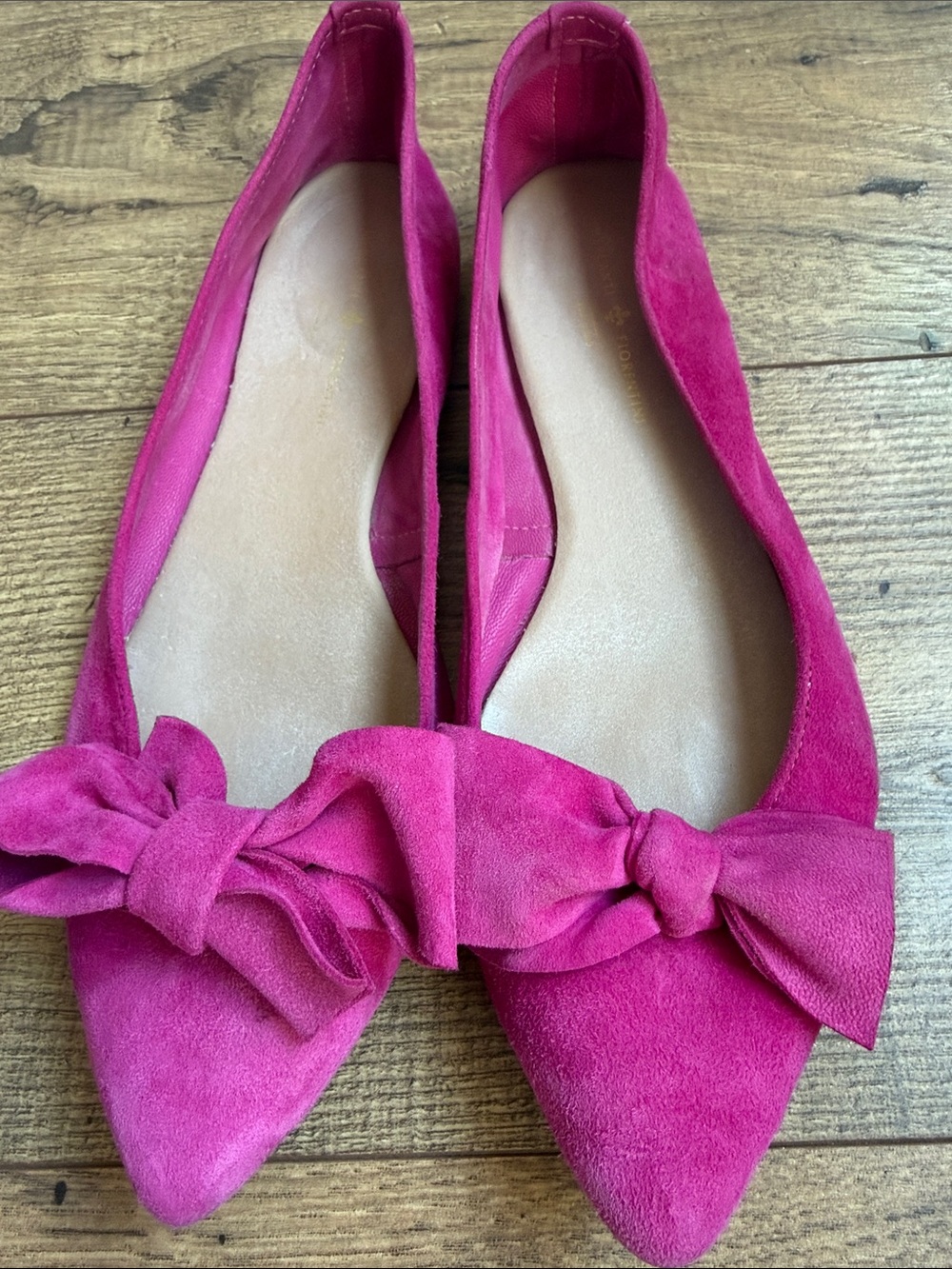 Mercanti Fiorentini Hot Pink pointed Suede Bow Ballet Flat Size 10 Fits Like 9.5